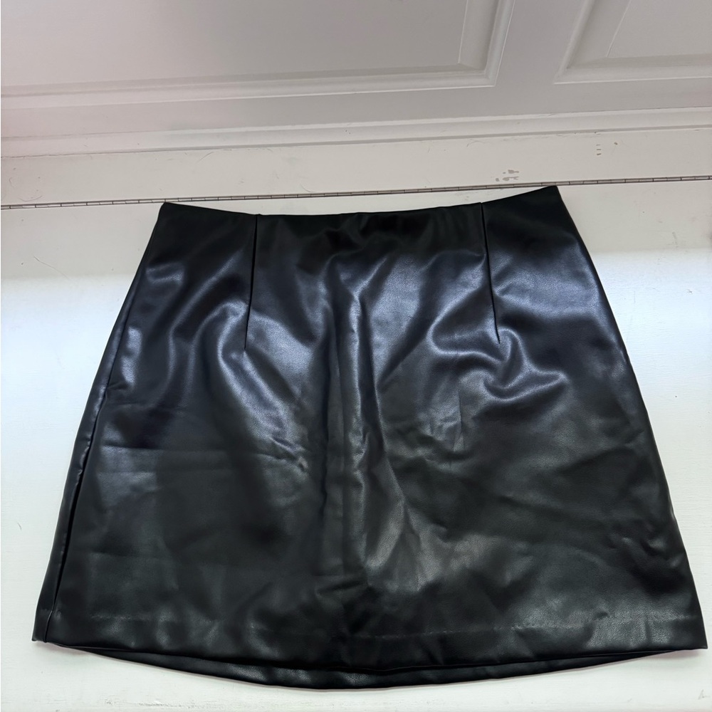 Abercrombie Vegan Leather Skort